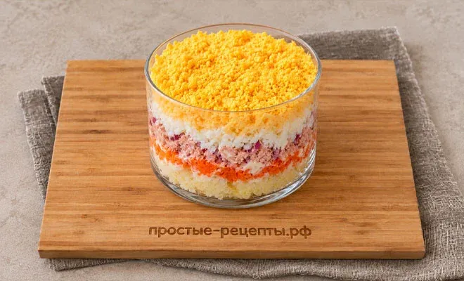 как приготовить салат мимоза с горбушей и сыром