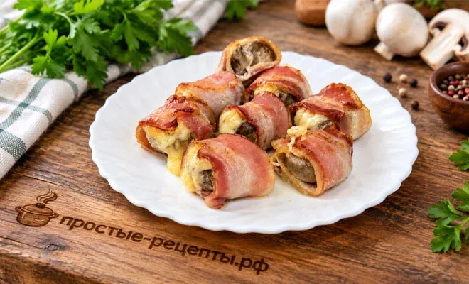Шампиньоны фаршированные с беконом и сыром в духовке - рецепт приготовление с пошаговыми фото