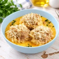 Ёжики с рисом и фаршем на сковороде - рецепт с пошаговыми фото